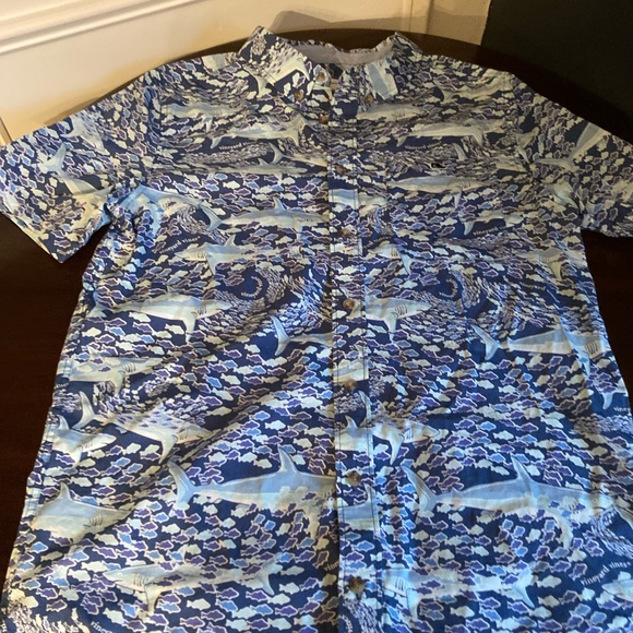 Vineyard Vines Shark Button Down - Picture 5 of 8